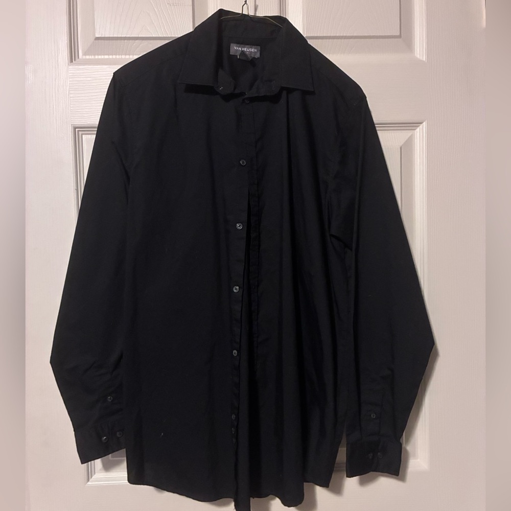 Van Heusen Classic Black Dress Shirt